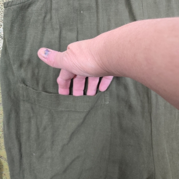 Natural Life Carly olive drab green overalls jumpsuit new - Picture 9 of 10